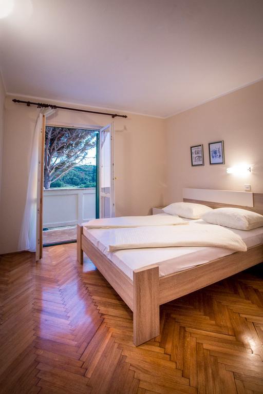 Apartamento Lucija Kampor Exterior foto