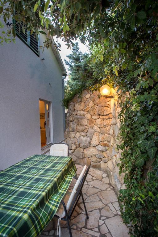 Apartamento Lucija Kampor Exterior foto