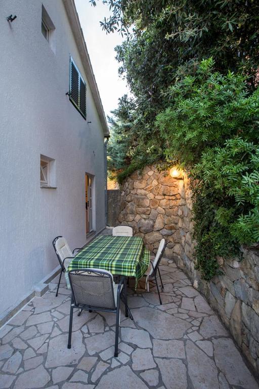 Apartamento Lucija Kampor Exterior foto