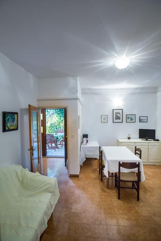 Apartamento Lucija Kampor Exterior foto
